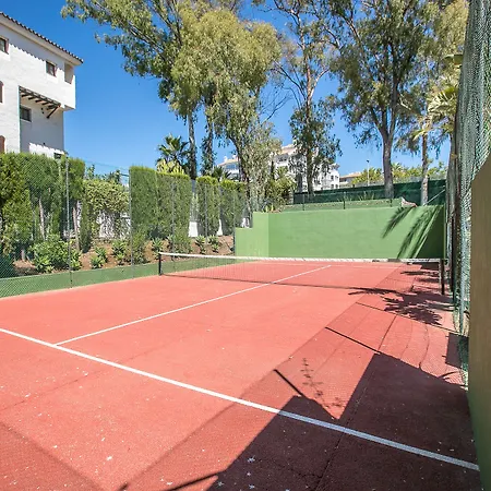 Oleholidays Estudio Medina Garden Marbella
